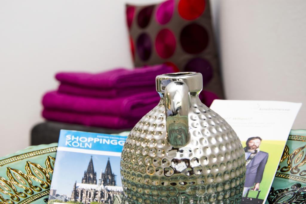 My Messe & Business Home - Refrath Bergisch Gladbach Buitenkant foto